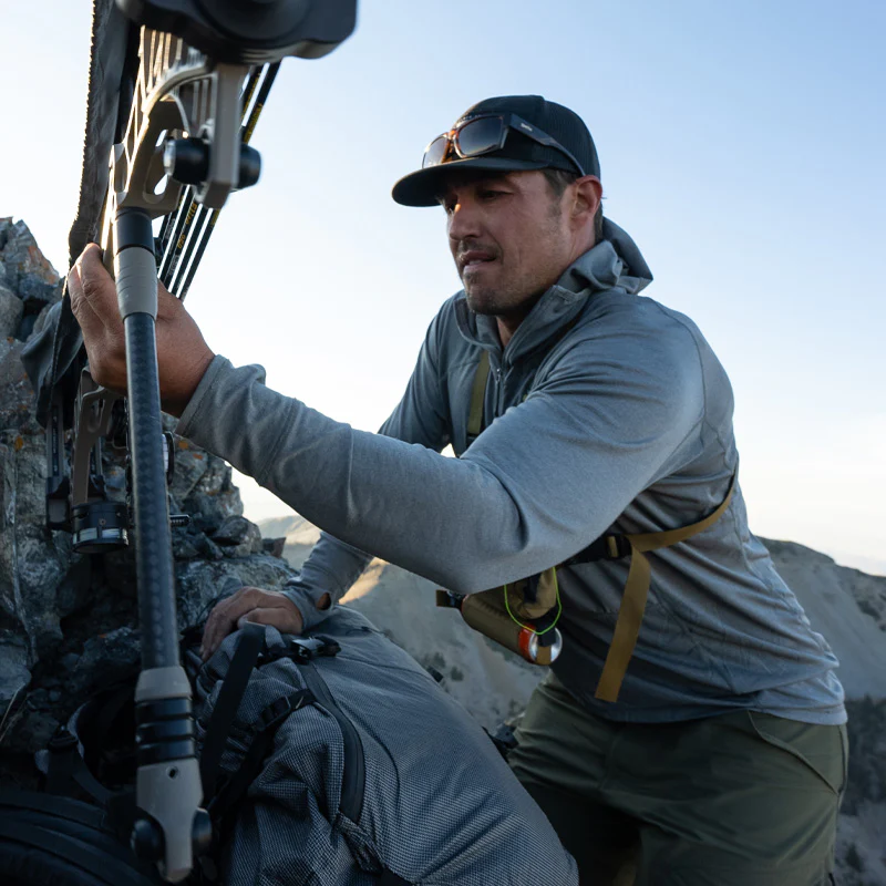 Avro Synthetic Hoody - Image 14